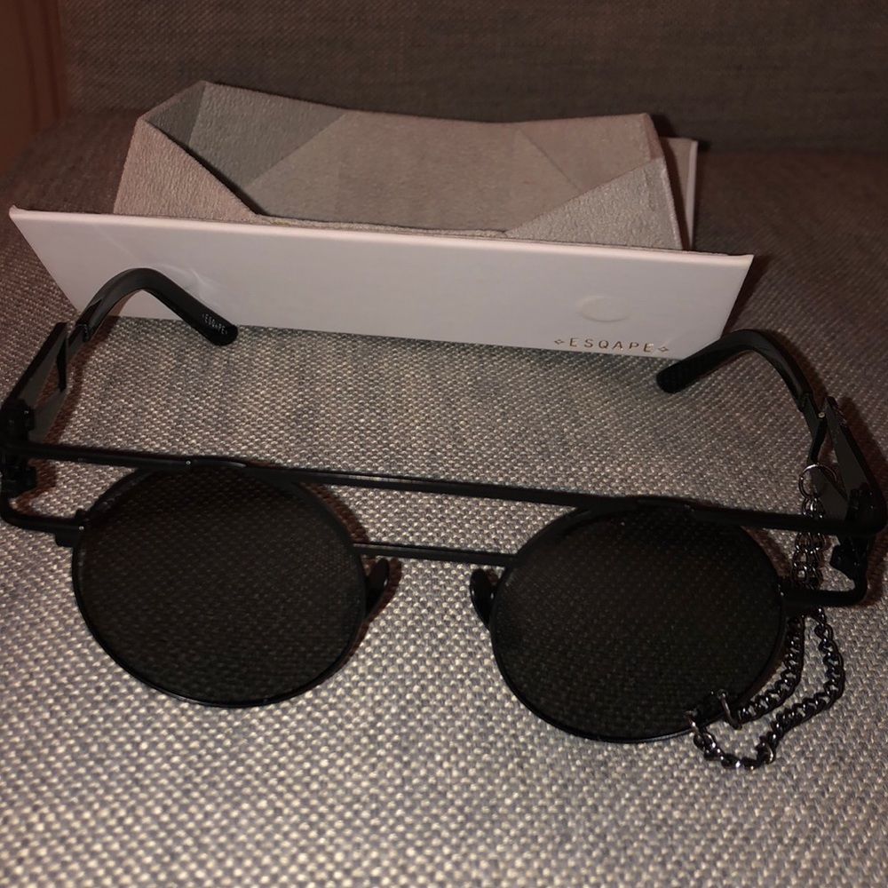 Esqape sunglasses BRAND NEW